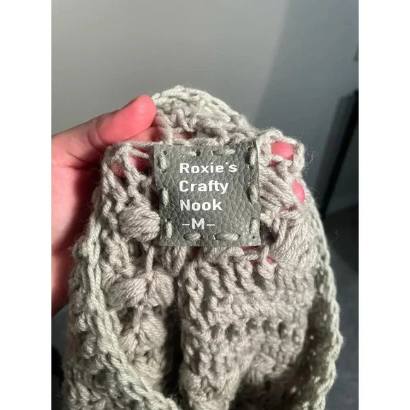 Handmade Open Knit Neutral‎ Sweater - Picture 10 of 10